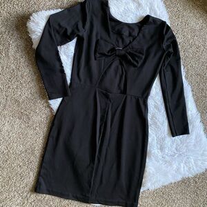 Amanda Uprichard Dress Black Long Sleeve Bow Open Back  Women’s Size Small